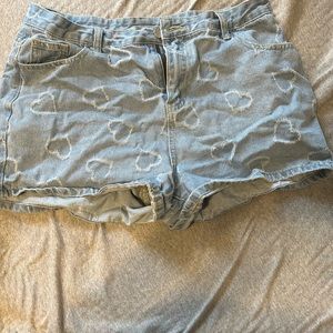 High waisted heart shorts